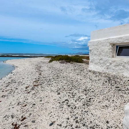 Vista Paraiso, Sea Breeze Facing The Sea דירה