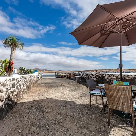 Vista Paraiso, Sea Breeze Facing The Sea Apartment La Oliva