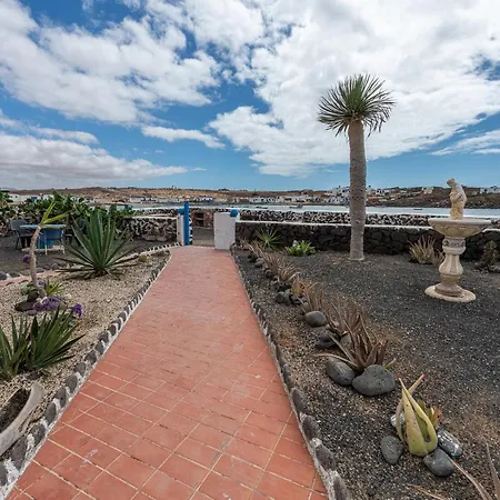 Vista Paraiso, Sea Breeze Facing The Sea Apartment