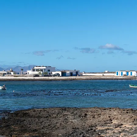 Vista Paraiso, Sea Breeze Facing The Sea La Oliva