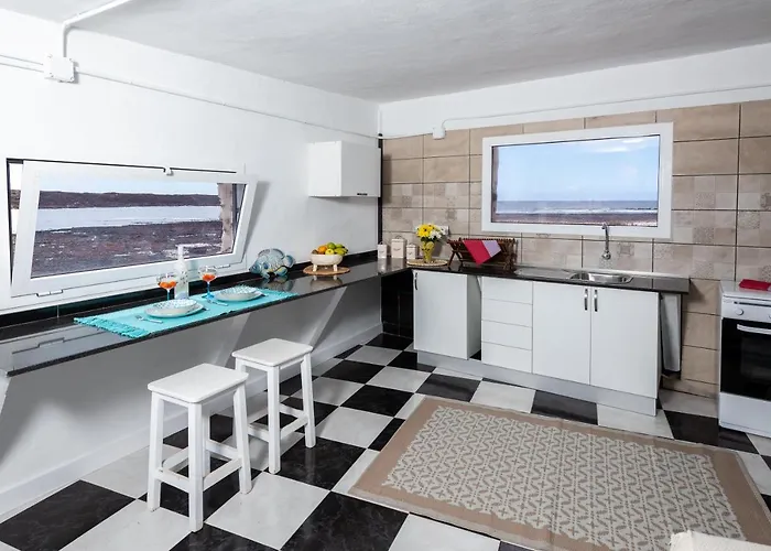 شقة Vista Paraiso, Sea Breeze Facing The Sea