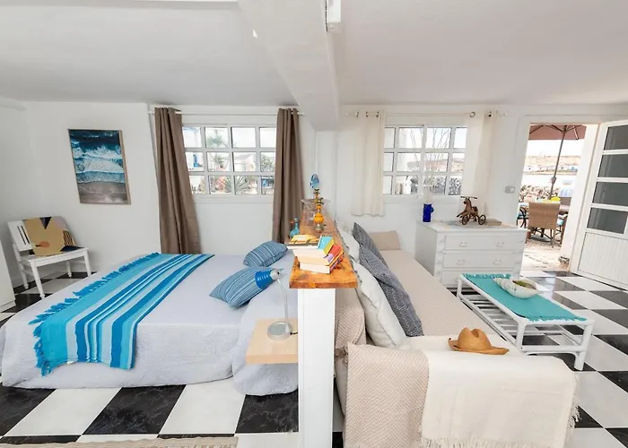 Vista Paraiso, Sea Breeze Facing The Sea Apartament