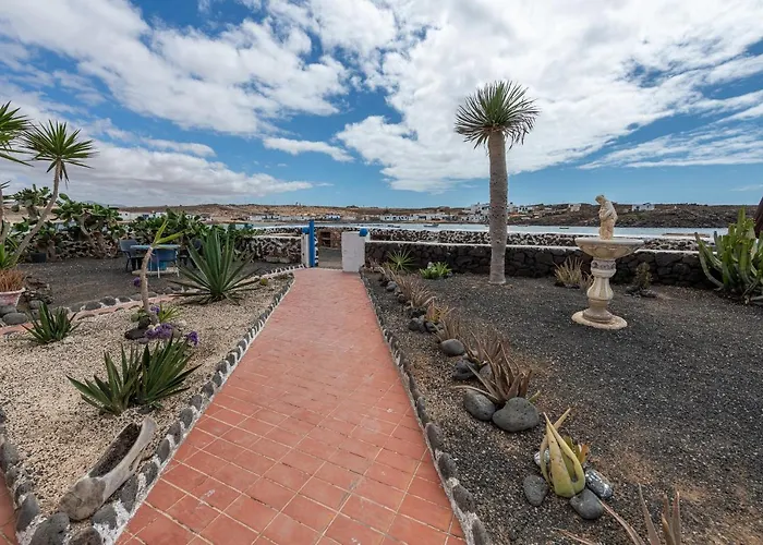 Vista Paraiso, Sea Breeze Facing The Sea شقة