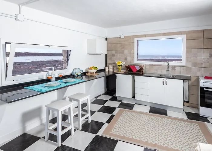 Apartament Vista Paraiso, Sea Breeze Facing The Sea La Oliva